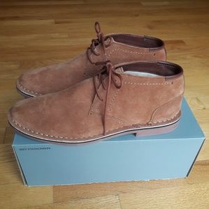 Mens desert sun boots